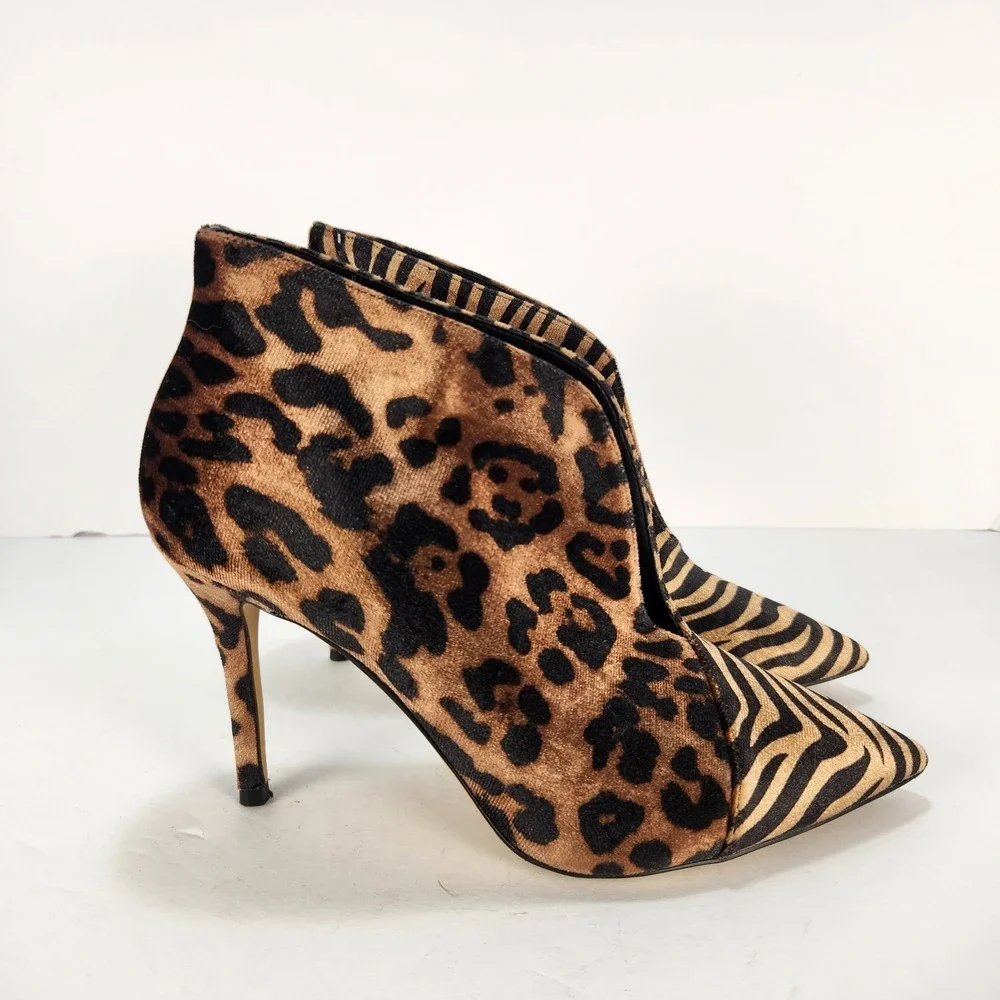 Aldo Women's Elegant Dressy Animal Print‎ Velvet Pointy Toe Booties Size 6.5